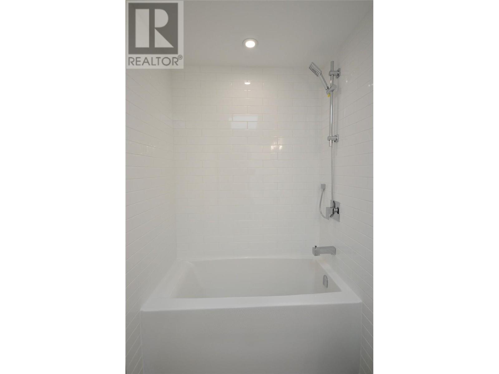 8900 Jim Bailey Road Unit# 126, Kelowna, British Columbia  V4V 1E5 - Photo 18 - 10343569