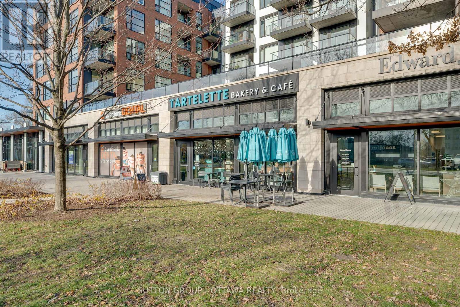 201 - 11 Avenue Des Oblats Avenue, Ottawa, Ontario  K1S 5V8 - Photo 2 - X12085032