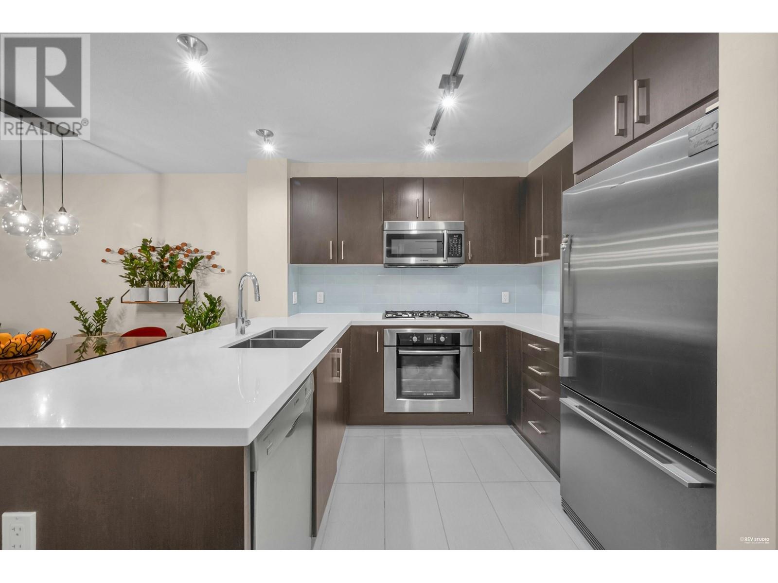 205 3163 Riverwalk Avenue, Vancouver, British Columbia  V5S 0A8 - Photo 2 - R2989475
