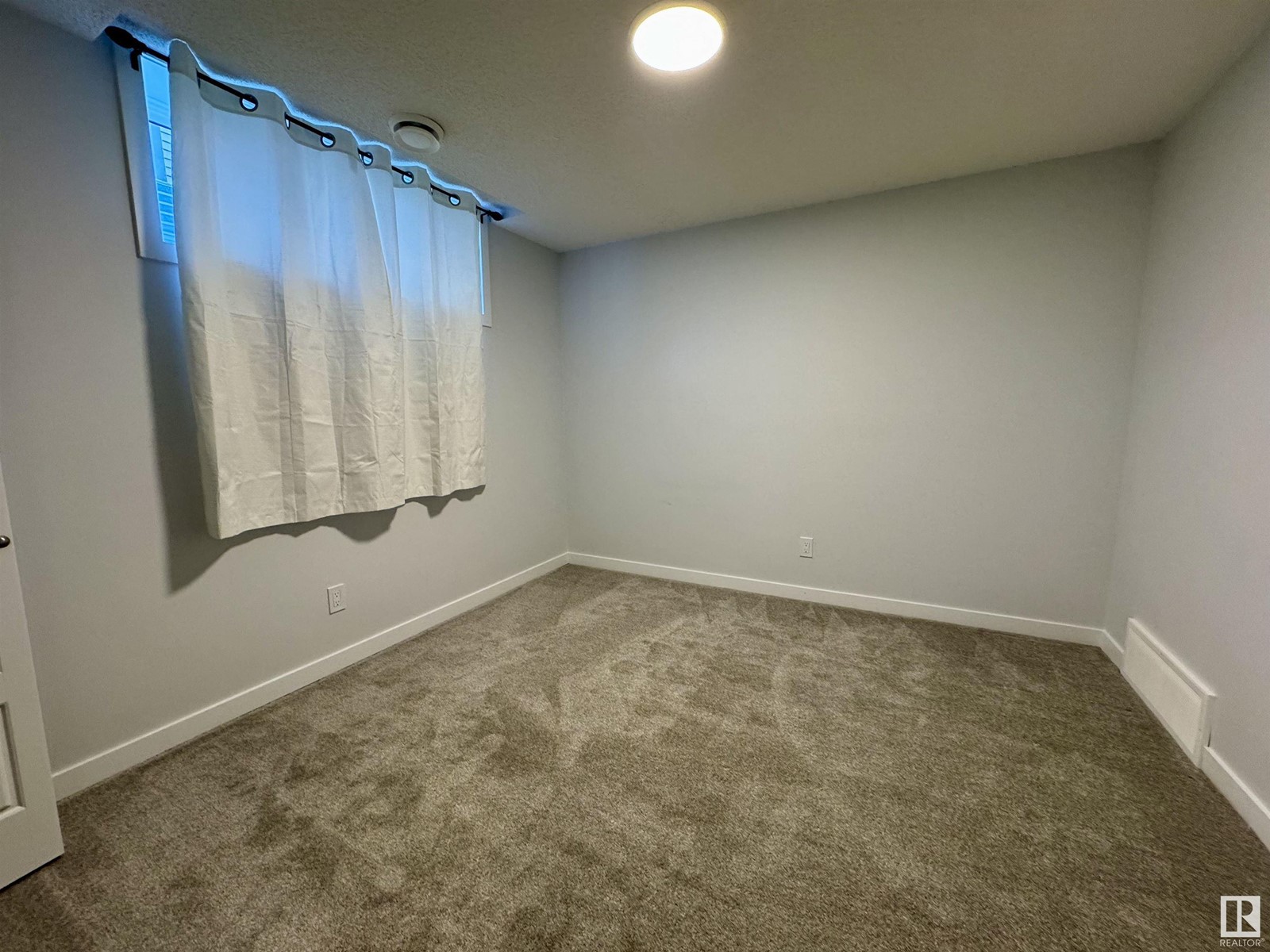 22904 94 Av Nw, Edmonton, Alberta  T5T 3Y2 - Photo 6 - E4430995