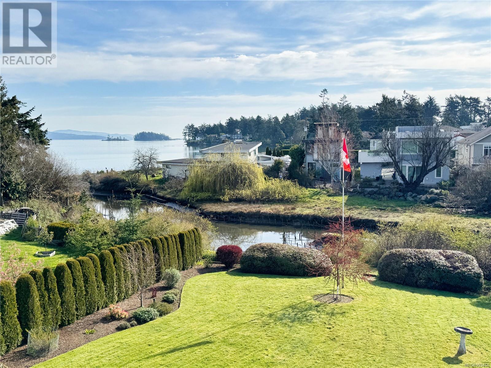Property at 10237 Resthaven Dr image 1