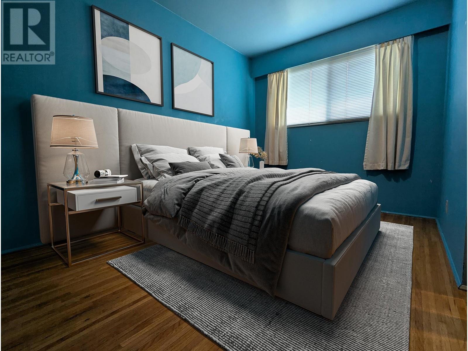 Listing Picture 18 of 27 : 7193 MAUREEN CRESCENT, Burnaby / 本拿比 - 魯藝地產 Yvonne Lu Group - MLS Medallion Club Member