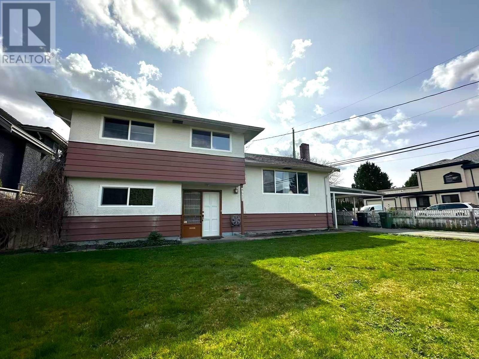 Property at 9511 PINEWELL CRESCENT image 2