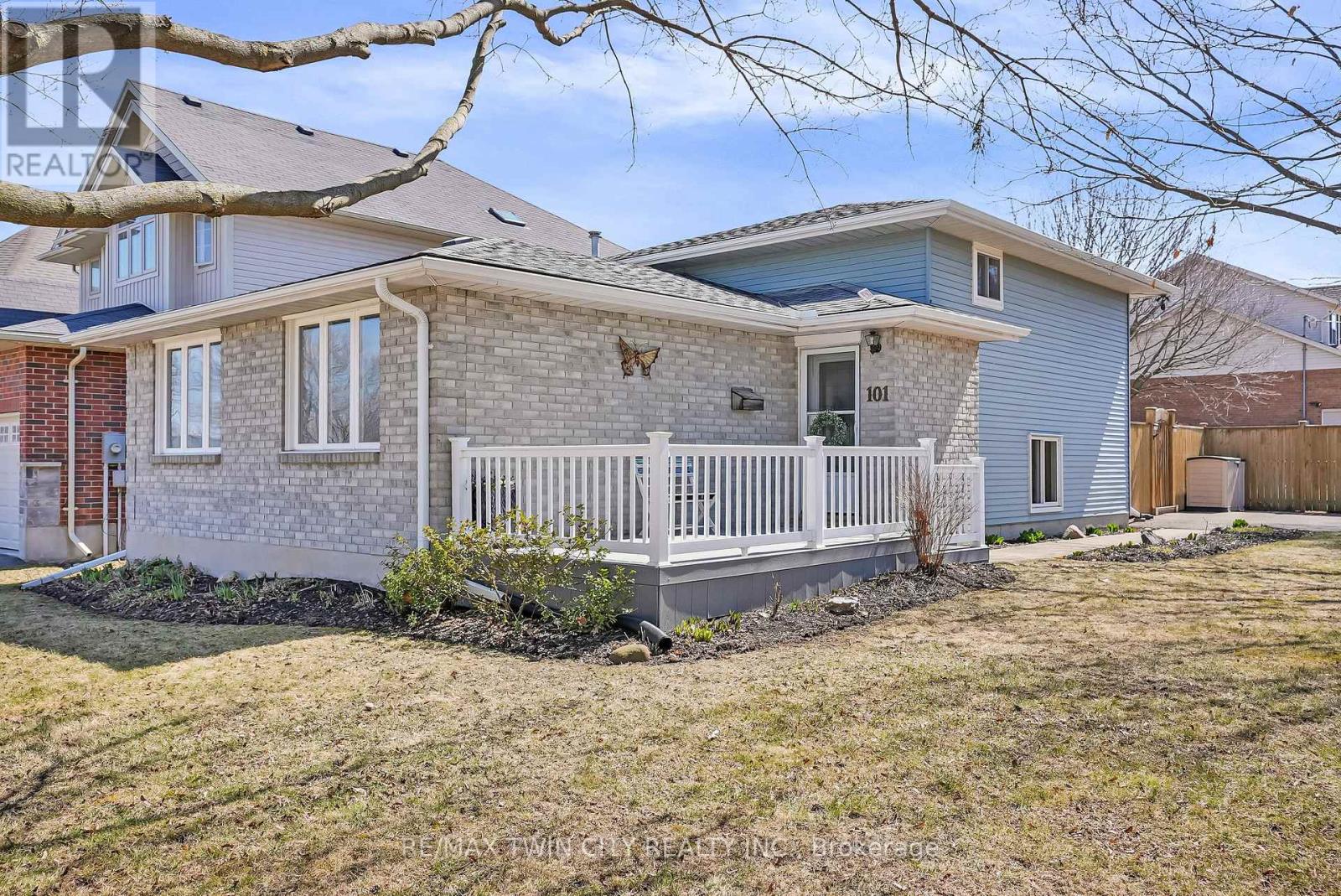 Property at 101 ROTHSAY AVENUE image 1