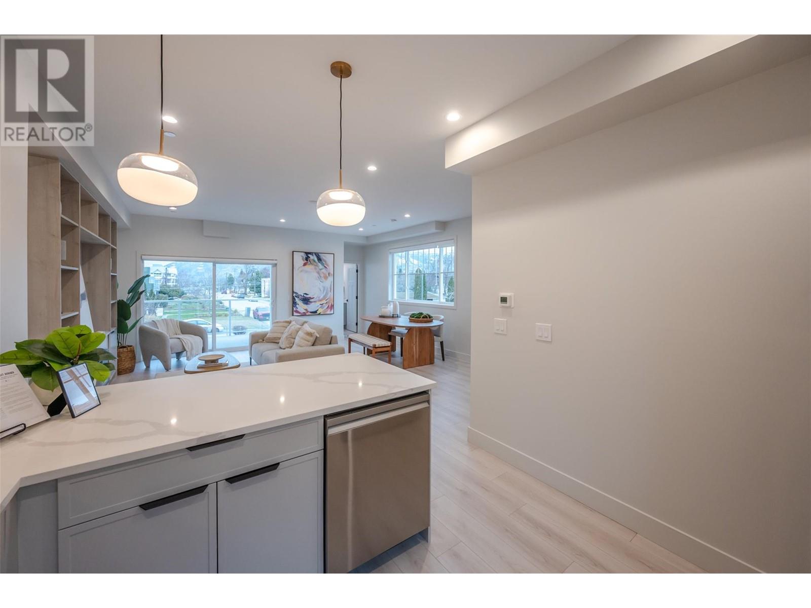 784 Argyle Street Unit# 102, Penticton, British Columbia  V2A 5G7 - Photo 11 - 10343685