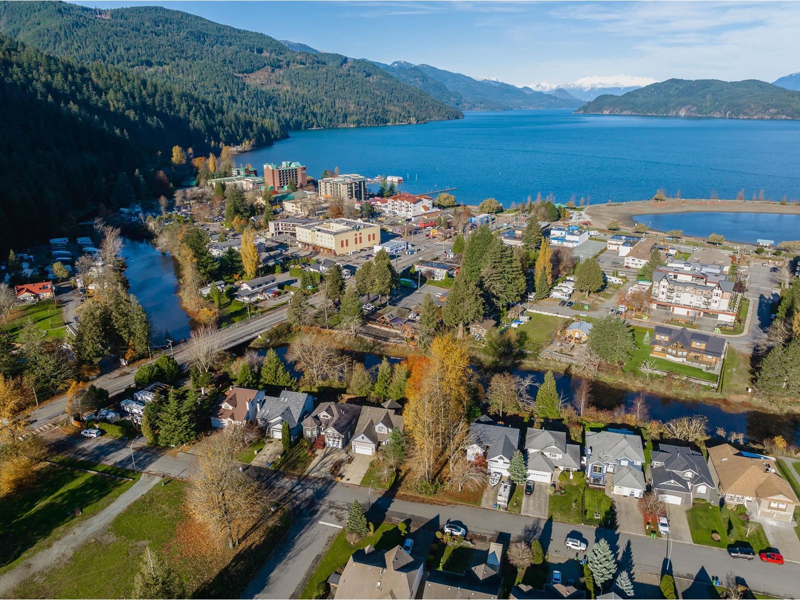 225 Miami River Drive, Harrison Hot Springs, Harrison Hot Springs, British Columbia  V0M 1K0 - Photo 19 - R2965293