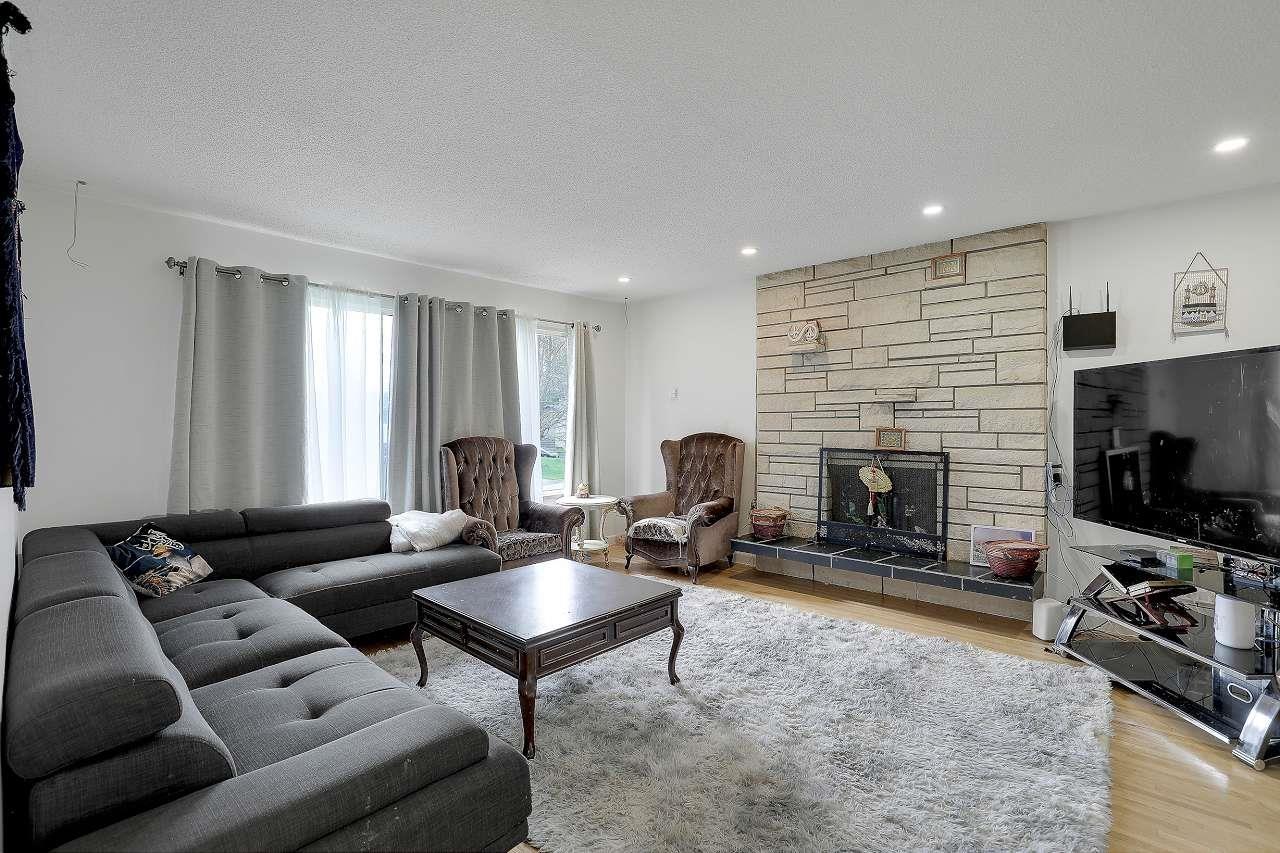 Property at 15153 ROBIN CRESCENT image 3