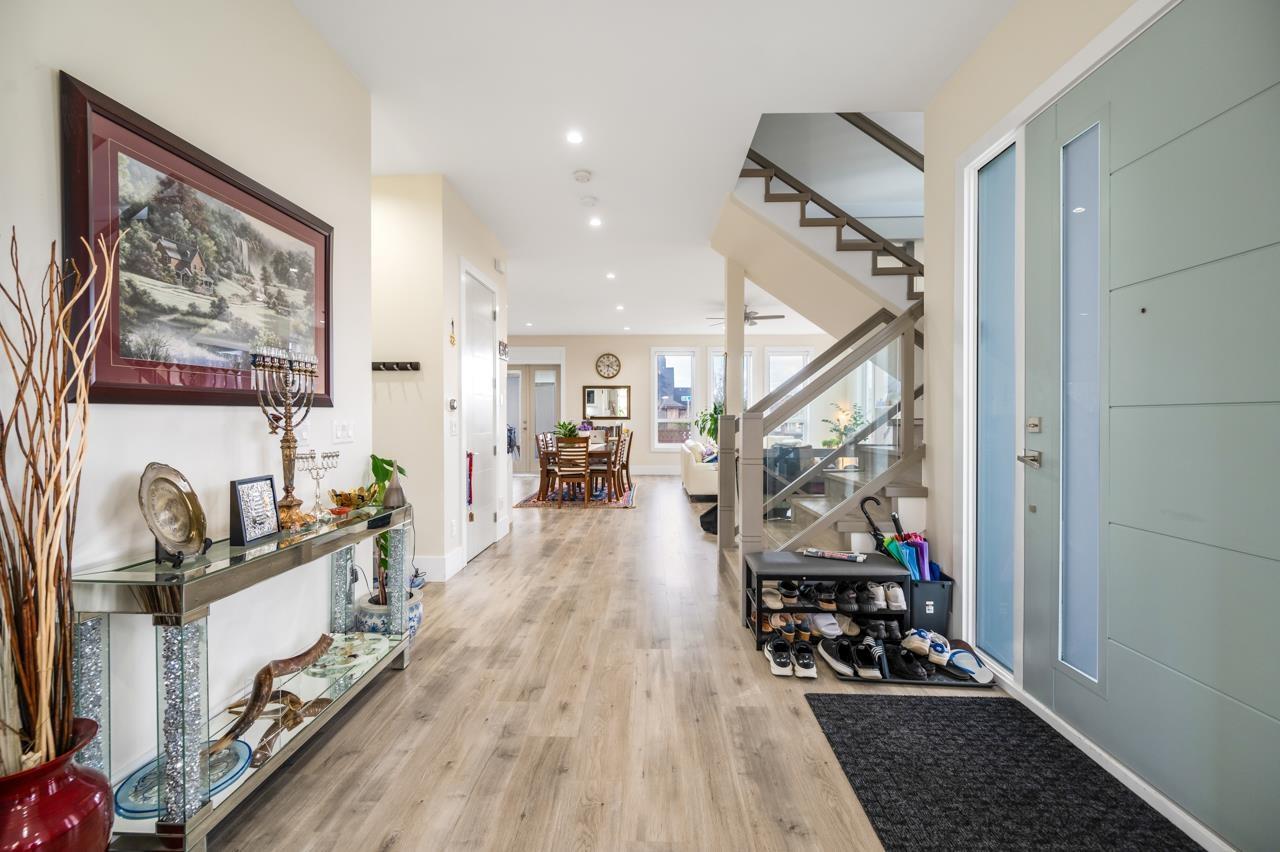 Property at 7729 211 STREET image 4