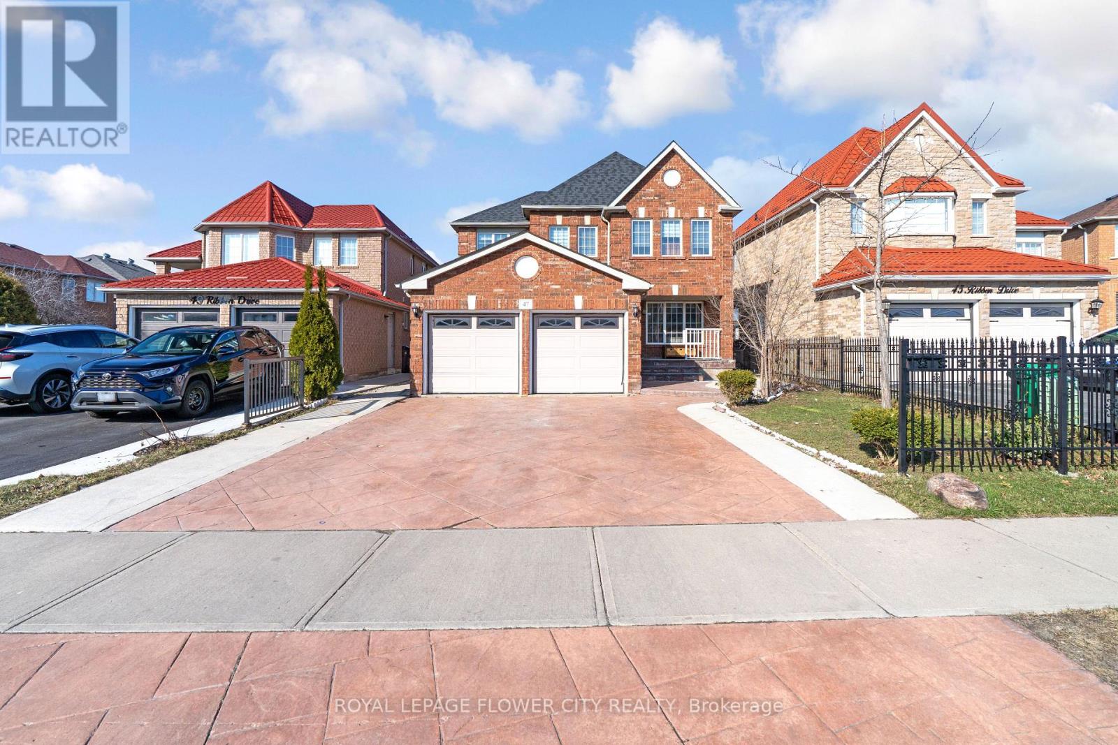 Property at 47 RIBBON DRIVE image 1
