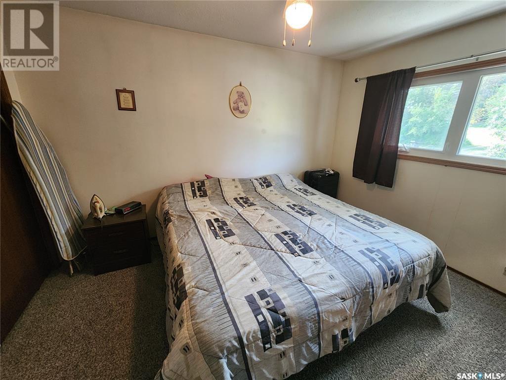 305 9th Avenue, Broadview, Saskatchewan  S0G 0K0 - Photo 24 - SK002854