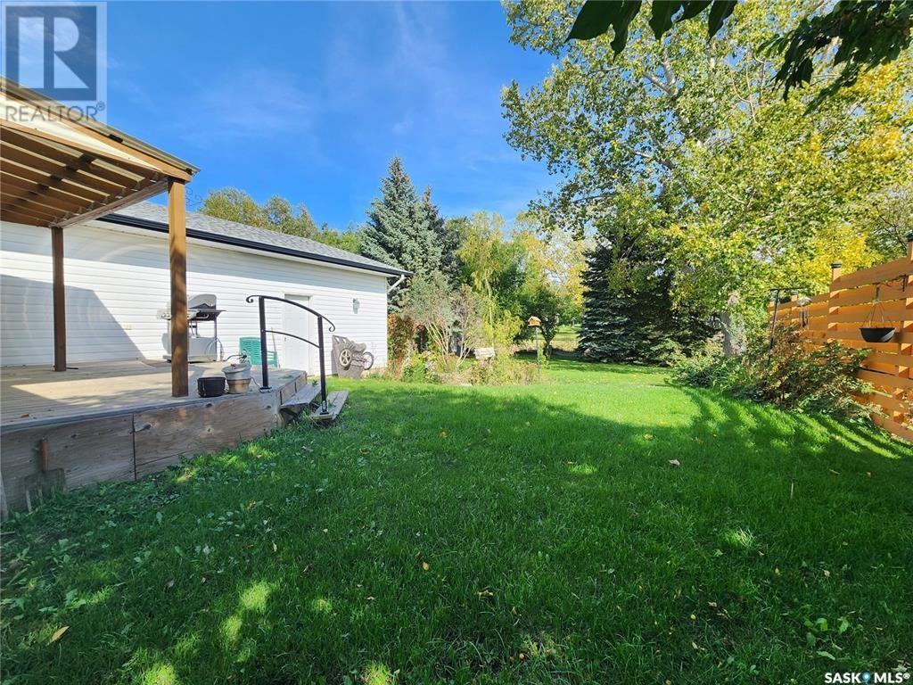 305 9th Avenue, Broadview, Saskatchewan  S0G 0K0 - Photo 43 - SK002854