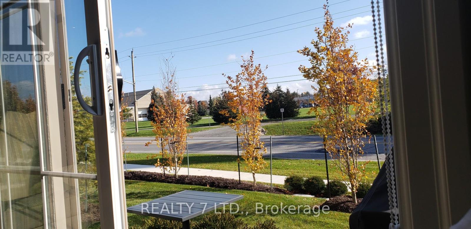 53 Aberdeen Lane S, Niagara-On-The-Lake, Ontario  L0S 1J0 - Photo 13 - X12085083