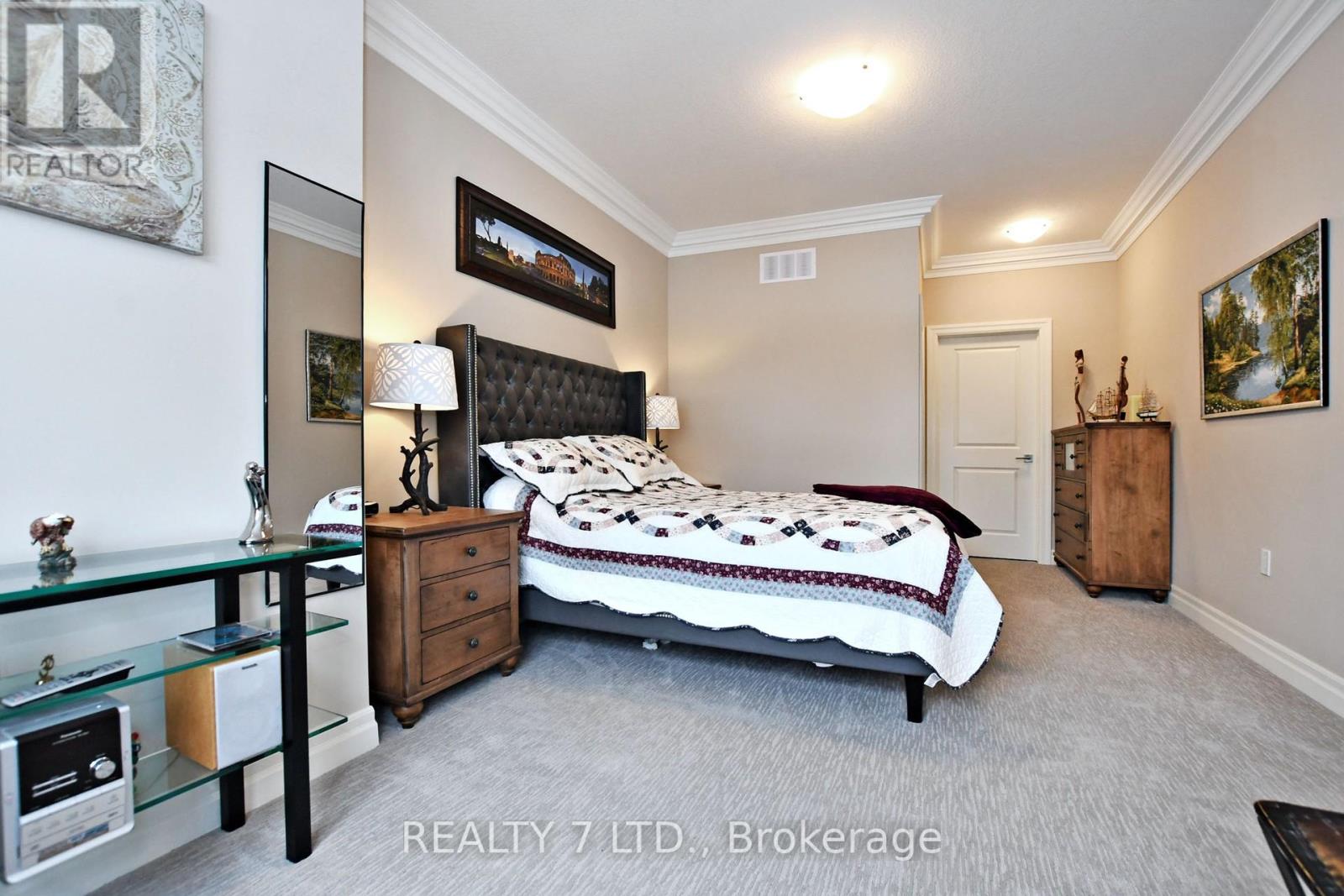 53 Aberdeen Lane S, Niagara-On-The-Lake, Ontario  L0S 1J0 - Photo 27 - X12085083