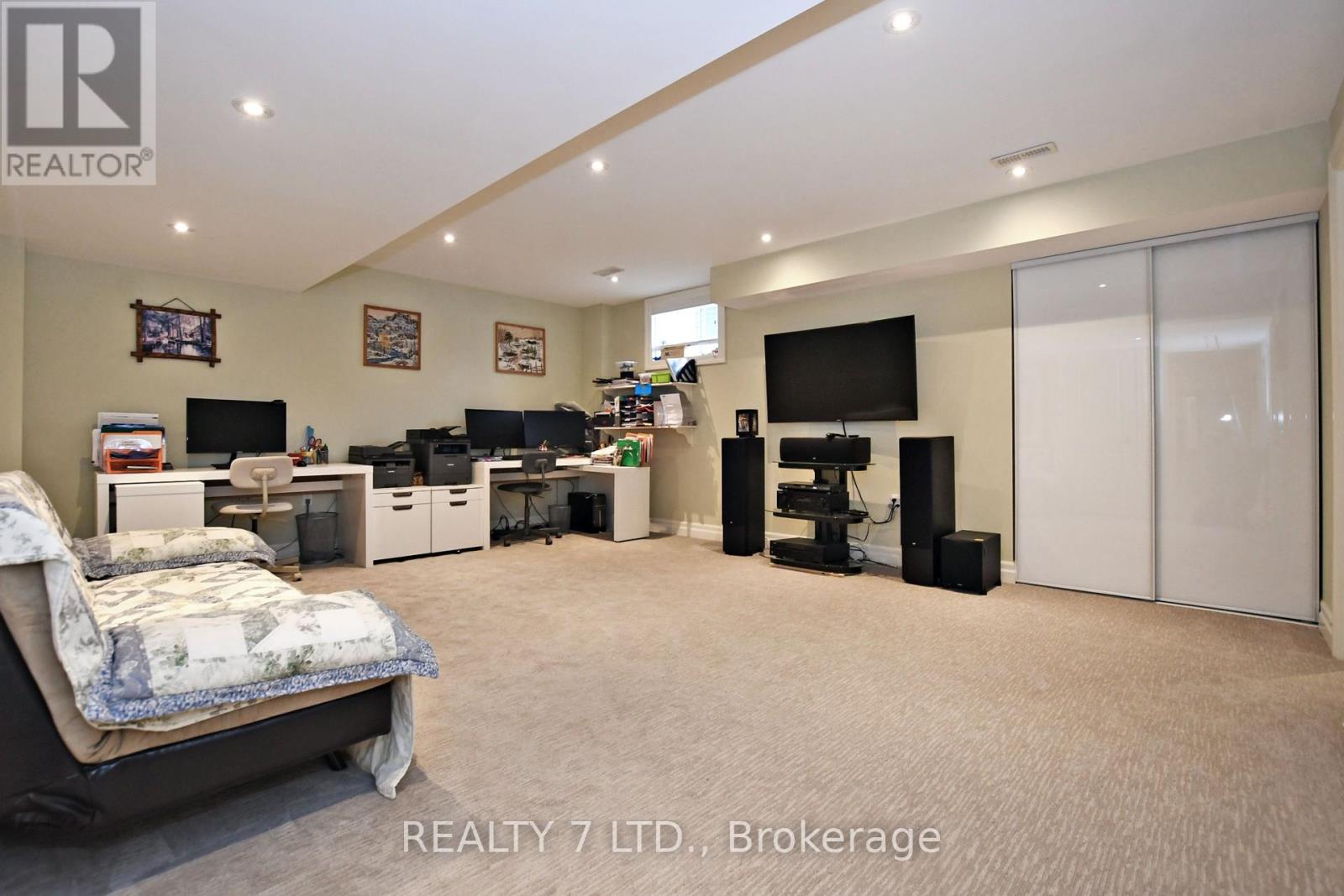 53 Aberdeen Lane S, Niagara-On-The-Lake, Ontario  L0S 1J0 - Photo 31 - X12085083