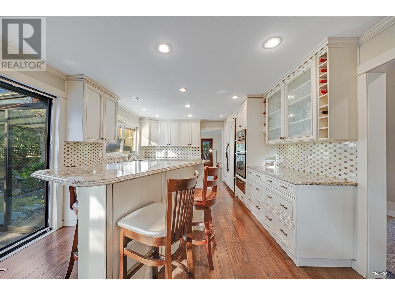 9111 MASKALL DRIVE, Richmond real estate listing R2960226 for sale