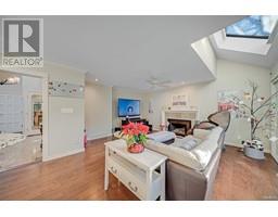 9111 MASKALL DRIVE, Richmond property photo listing R2960226 for sale