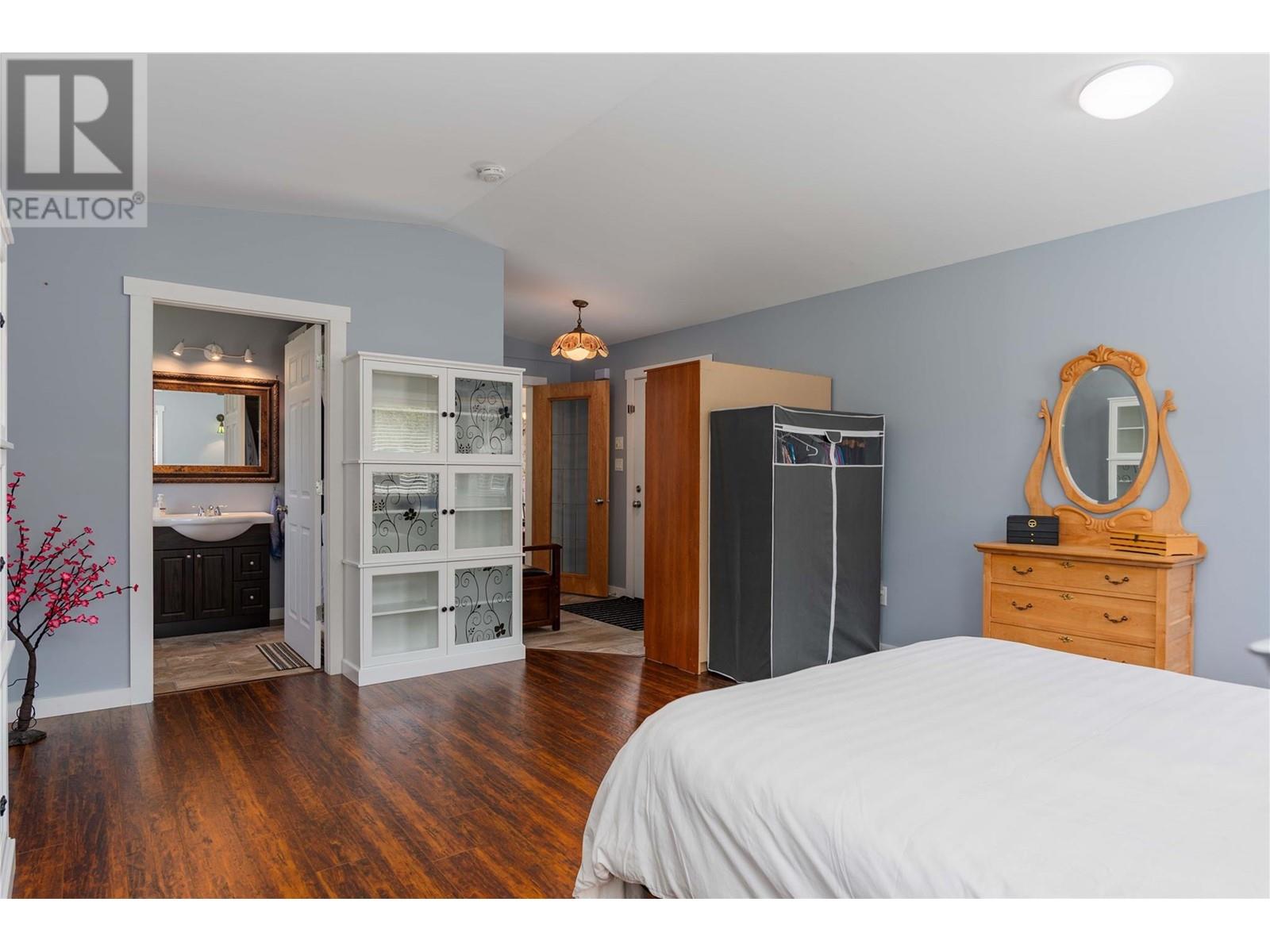 3367 Upper Levels Road, Robson, British Columbia  V0G 1X0 - Photo 41 - 10341342