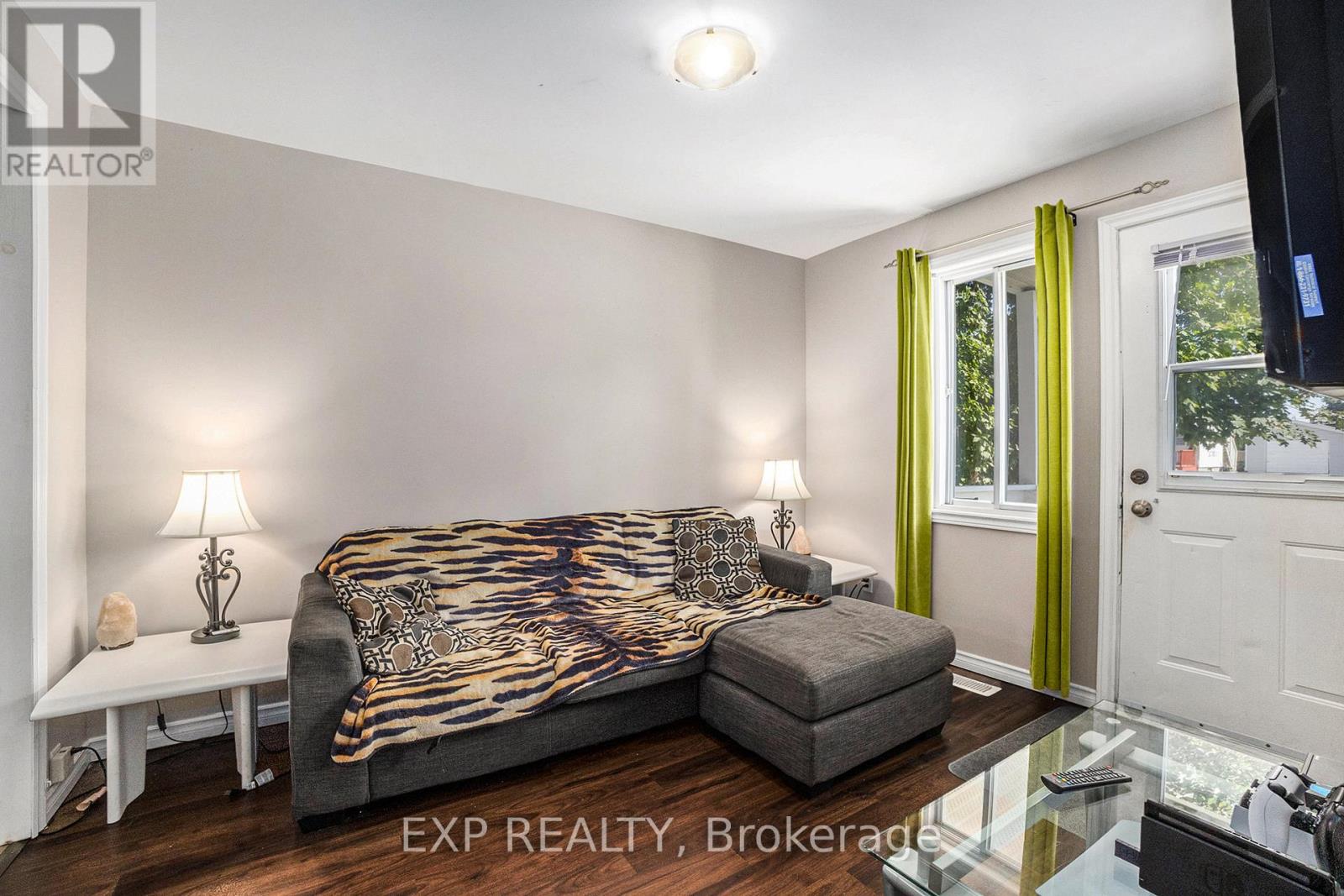 Property at 28 LEFEBVRE AVENUE image 5