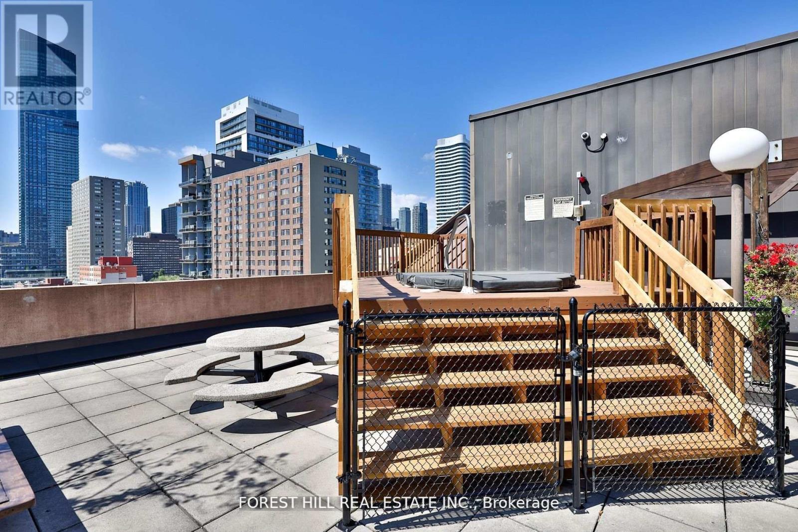 503 - 117 Gerrard Street, Toronto, Ontario  M5B 2L4 - Photo 37 - C12085100