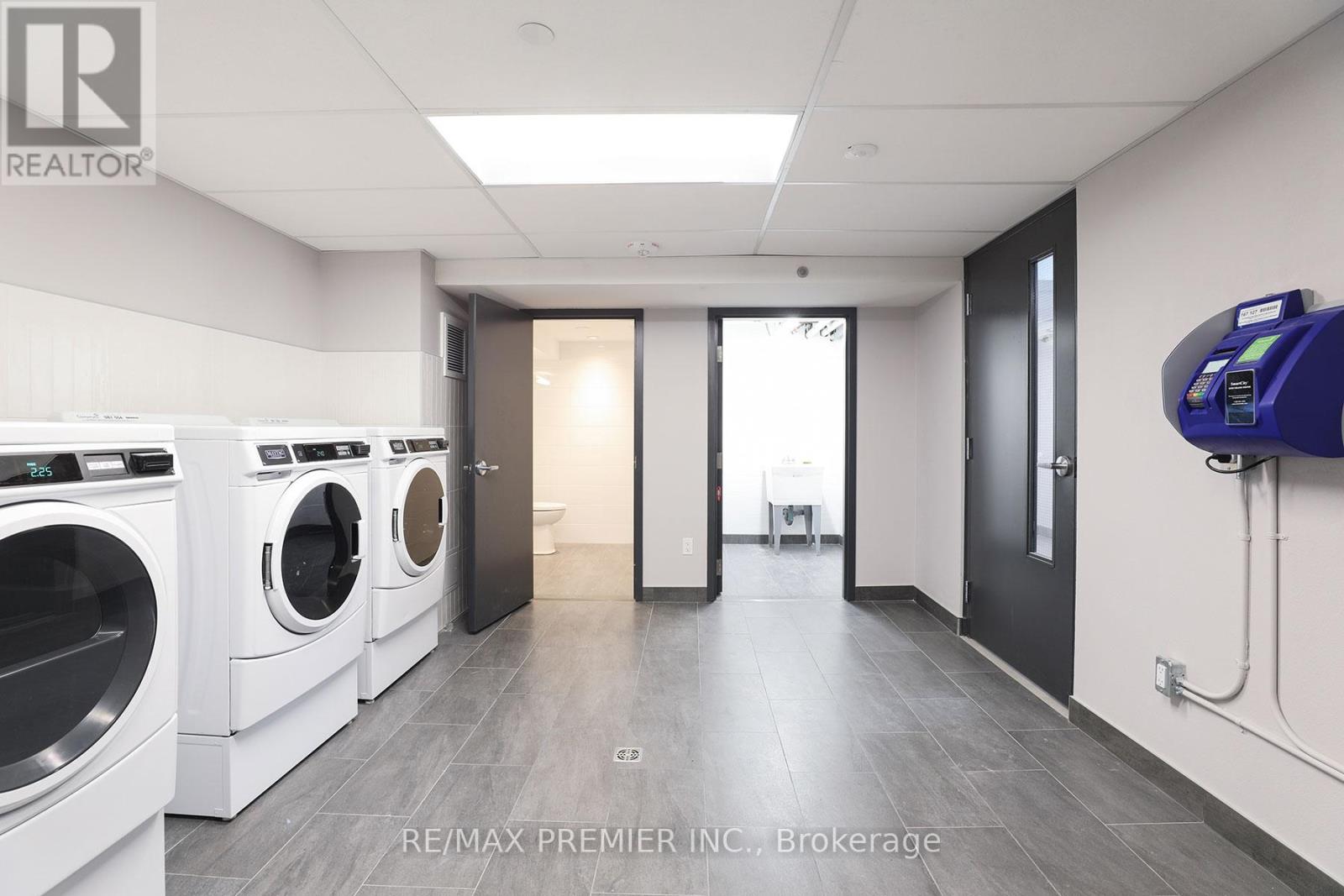 408 - 11 Walmer Road, Toronto, Ontario  M5R 2R5 - Photo 15 - C12085121