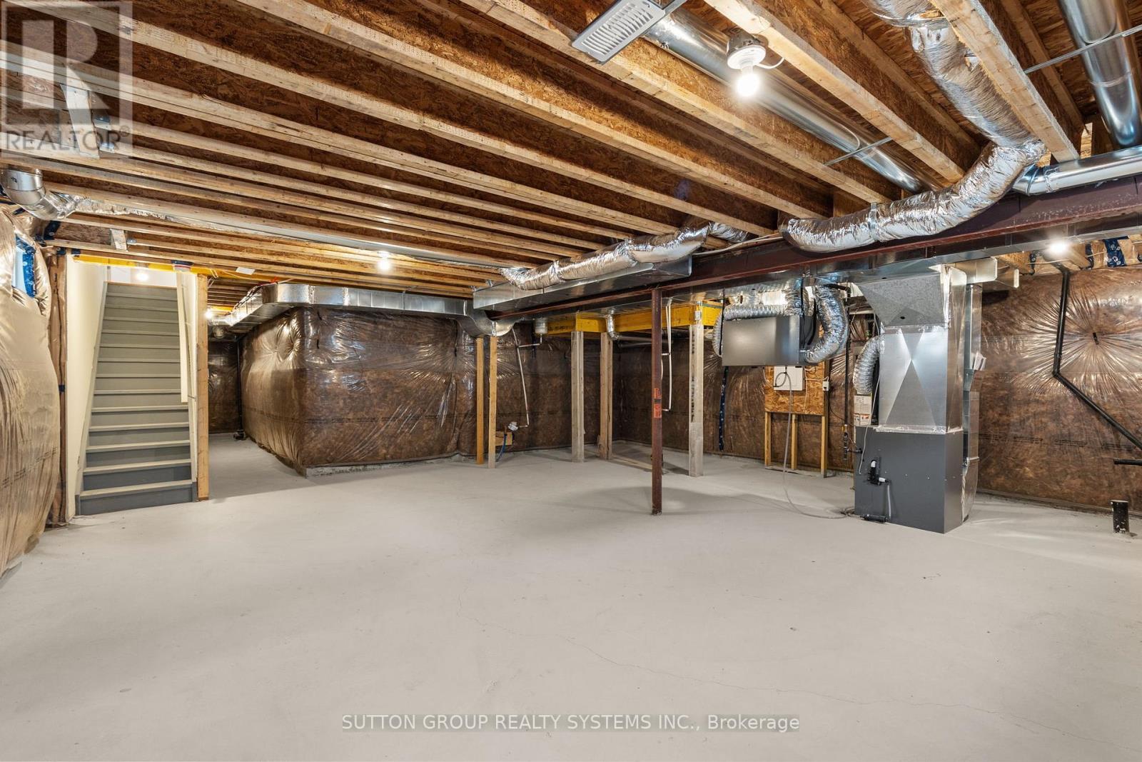 195 Terry Fox Drive, Barrie, Ontario  L9J 0W6 - Photo 8 - S12085103