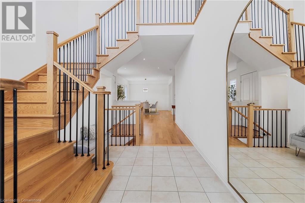 Property at 90 CURRAN Road image 5