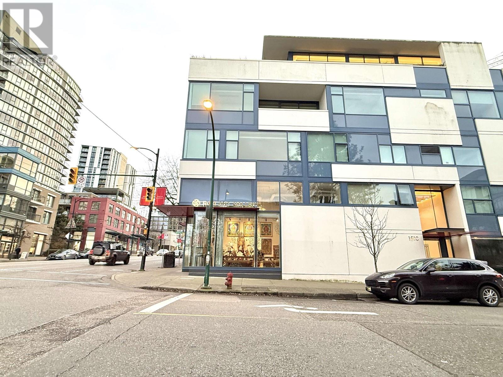 2203 Granville Street, Vancouver, British Columbia  V6H 3G1 - Photo 3 - C8068320