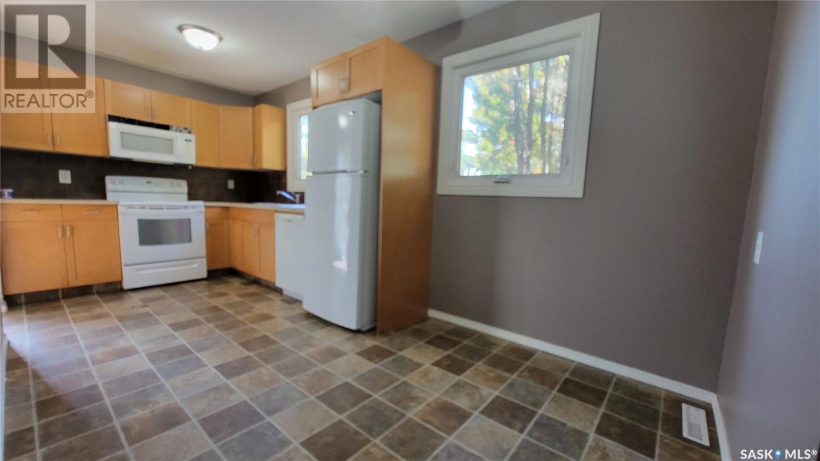 1482 112th Street, North Battleford, Saskatchewan  S9A 3B2 - Photo 4 - SK002830