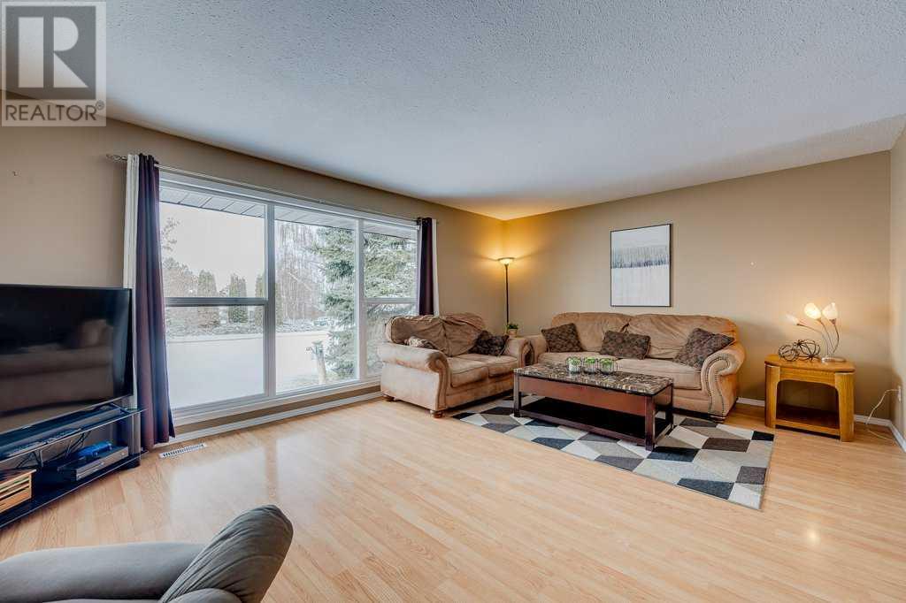 Property at 17 Morris Avenue image 3