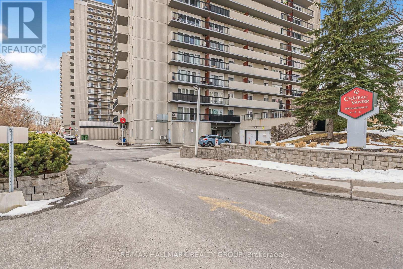 Property at 1409 - 158 C MCARTHUR AVENUE image 1