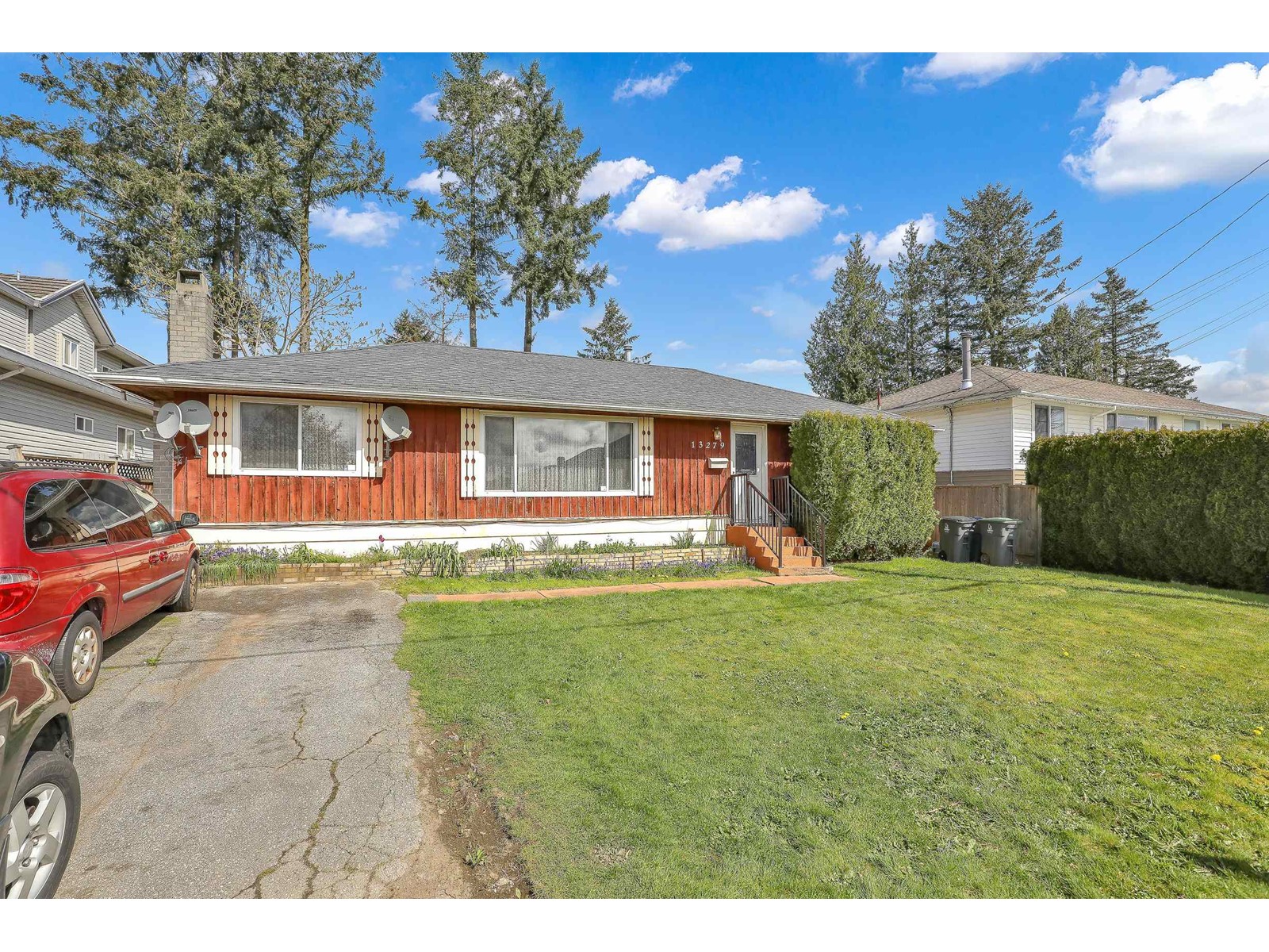 Property at 13279 89 AVENUE image 3