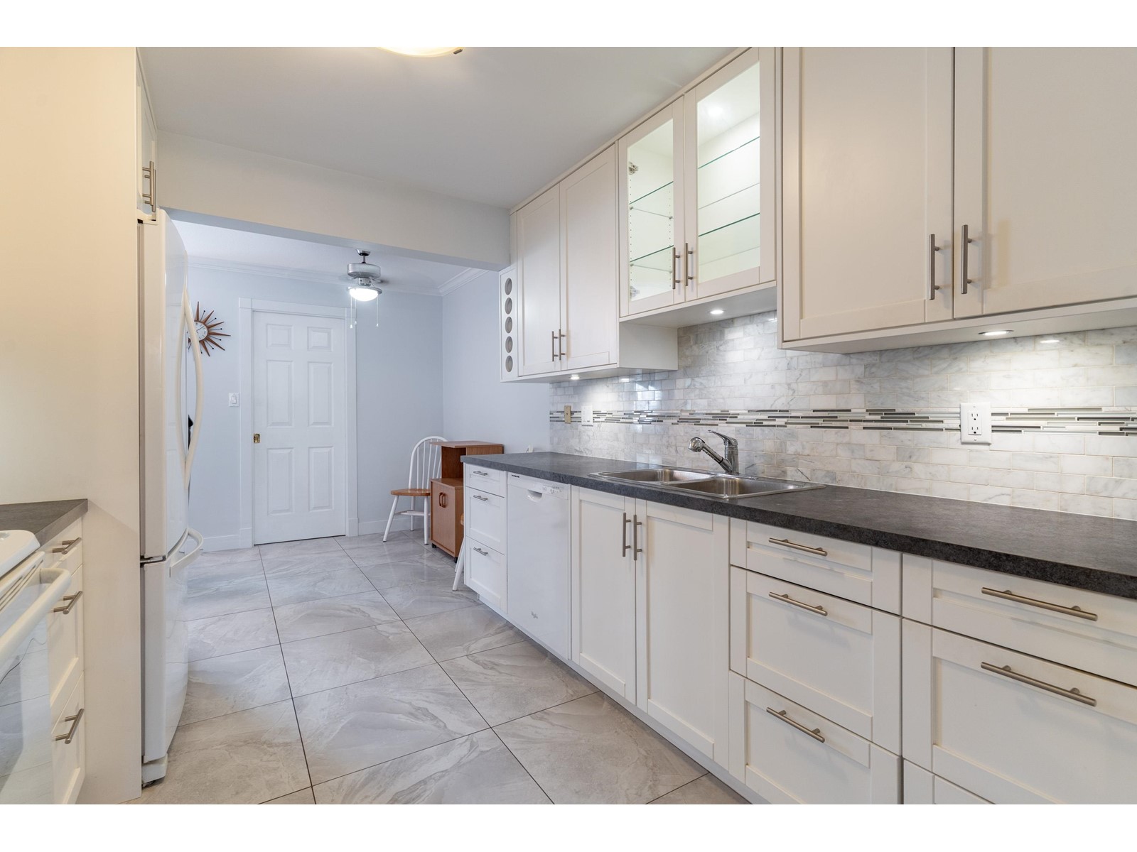 209 9109 154 Street, Surrey, British Columbia  V3R 9G8 - Photo 12 - R2989241