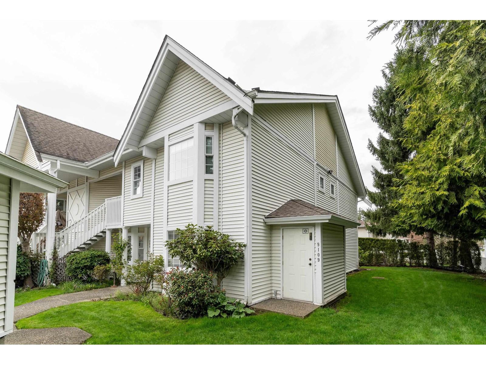 209 9109 154 Street, Surrey, British Columbia  V3R 9G8 - Photo 29 - R2989241