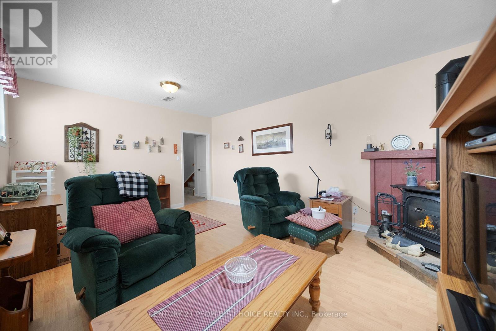 2374 Truscott Drive, Mississauga, Ontario  L5J 2B2 - Photo 6 - W12085186