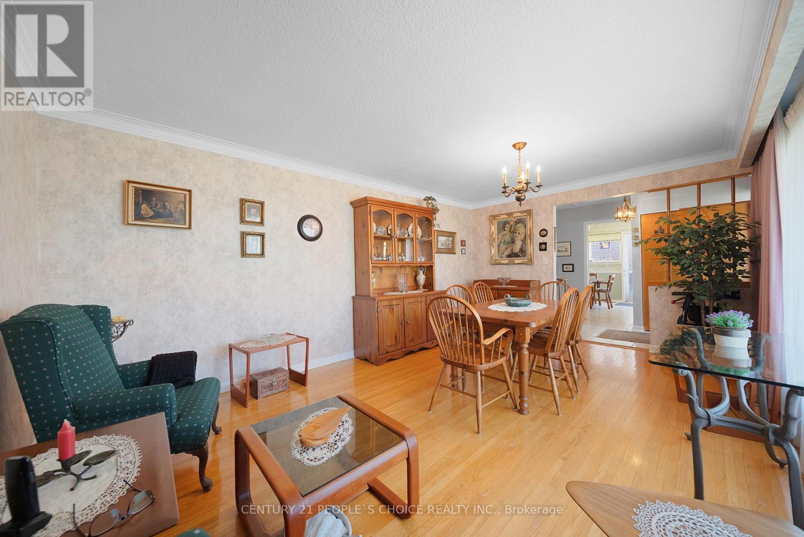 2374 Truscott Drive, Mississauga, Ontario  L5J 2B2 - Photo 8 - W12085186