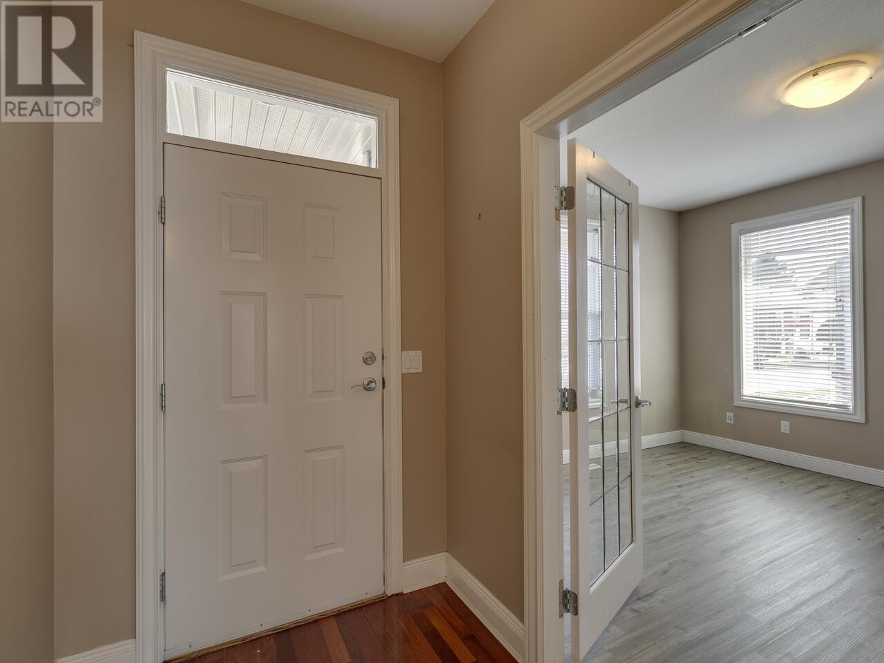 147 19639 Meadow Gardens Way, Pitt Meadows, British Columbia  V3Y 2T5 - Photo 4 - R2990860