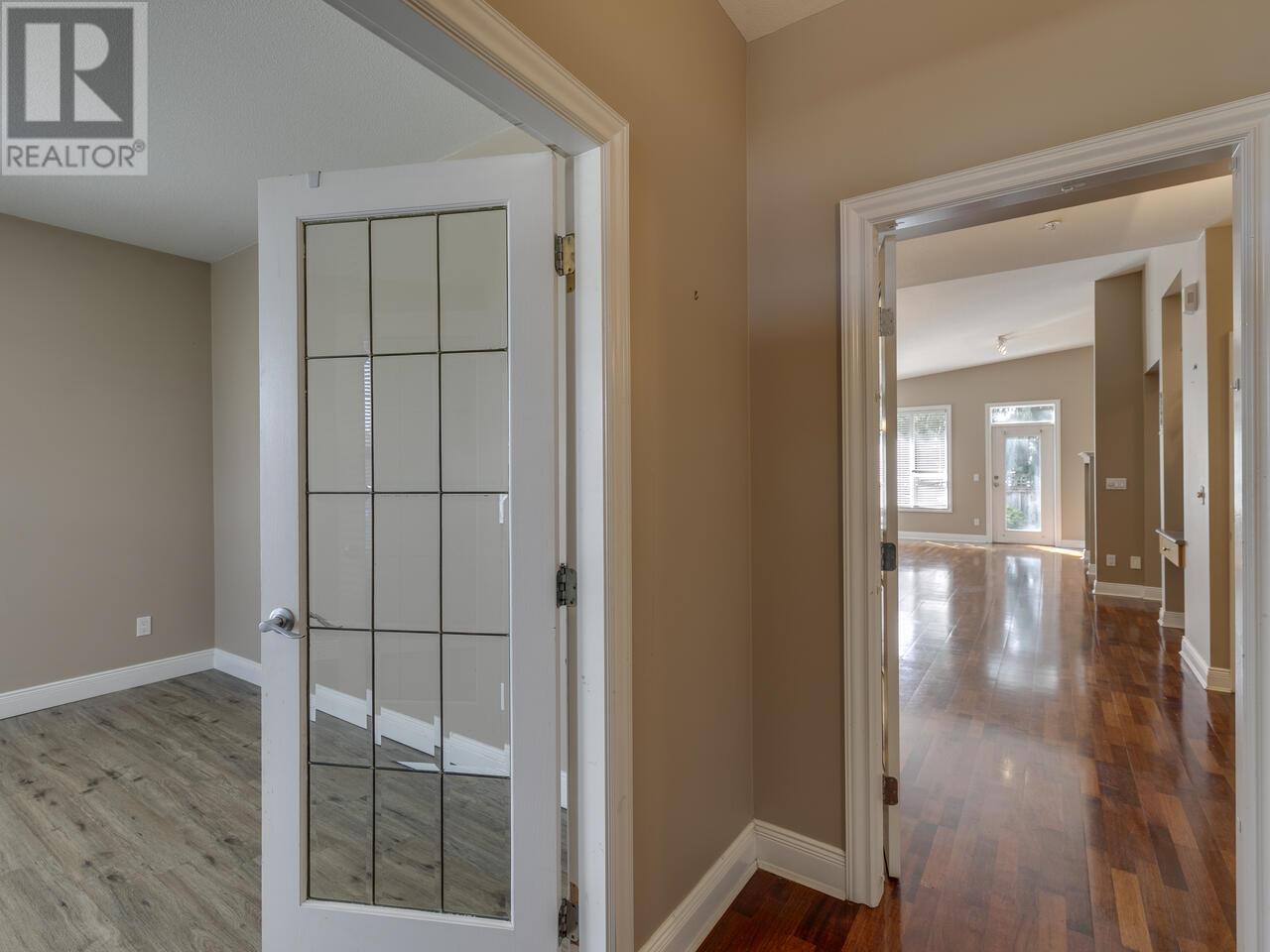 147 19639 Meadow Gardens Way, Pitt Meadows, British Columbia  V3Y 2T5 - Photo 5 - R2990860