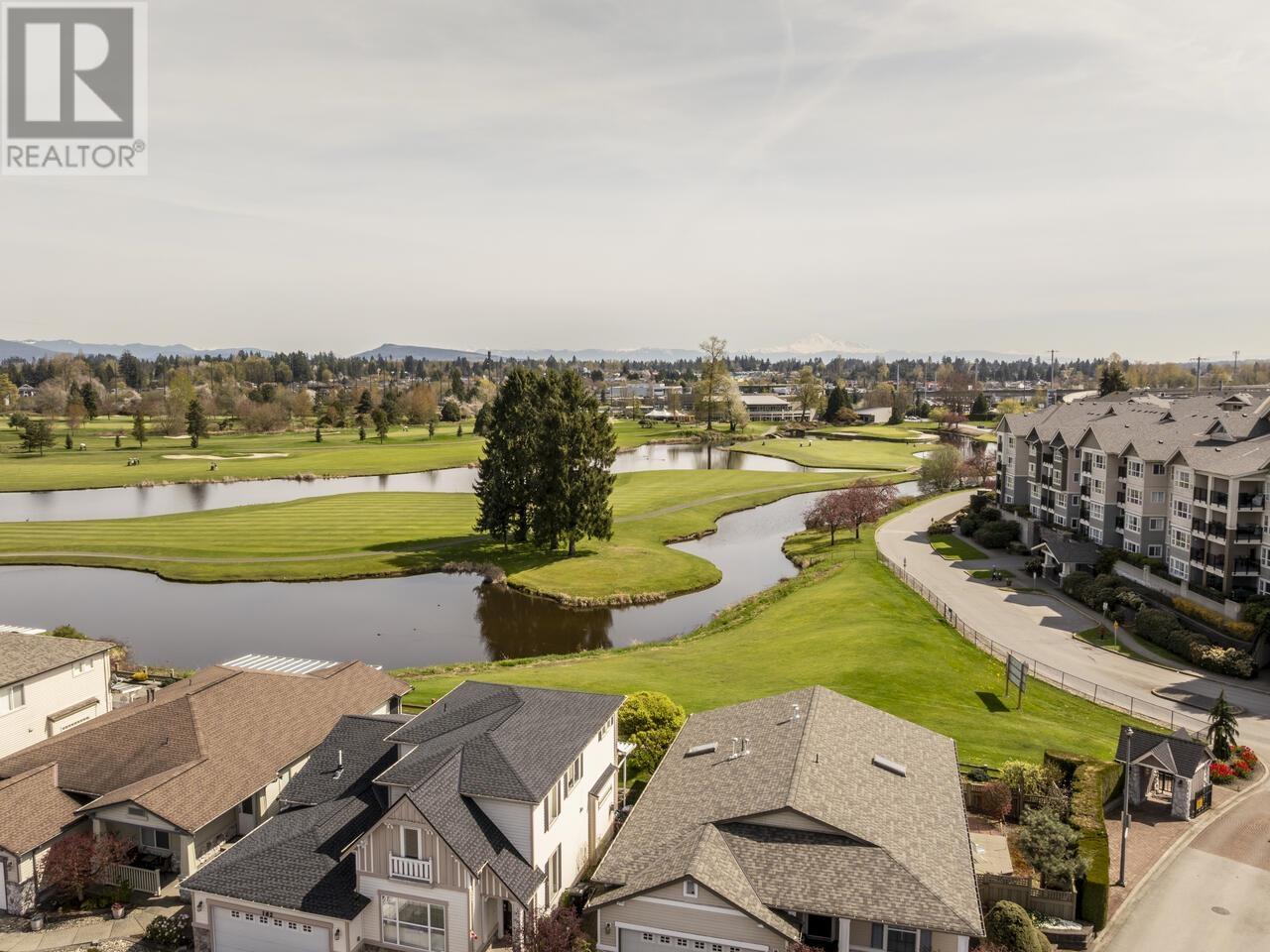 147 19639 Meadow Gardens Way, Pitt Meadows, British Columbia  V3Y 2T5 - Photo 33 - R2990860