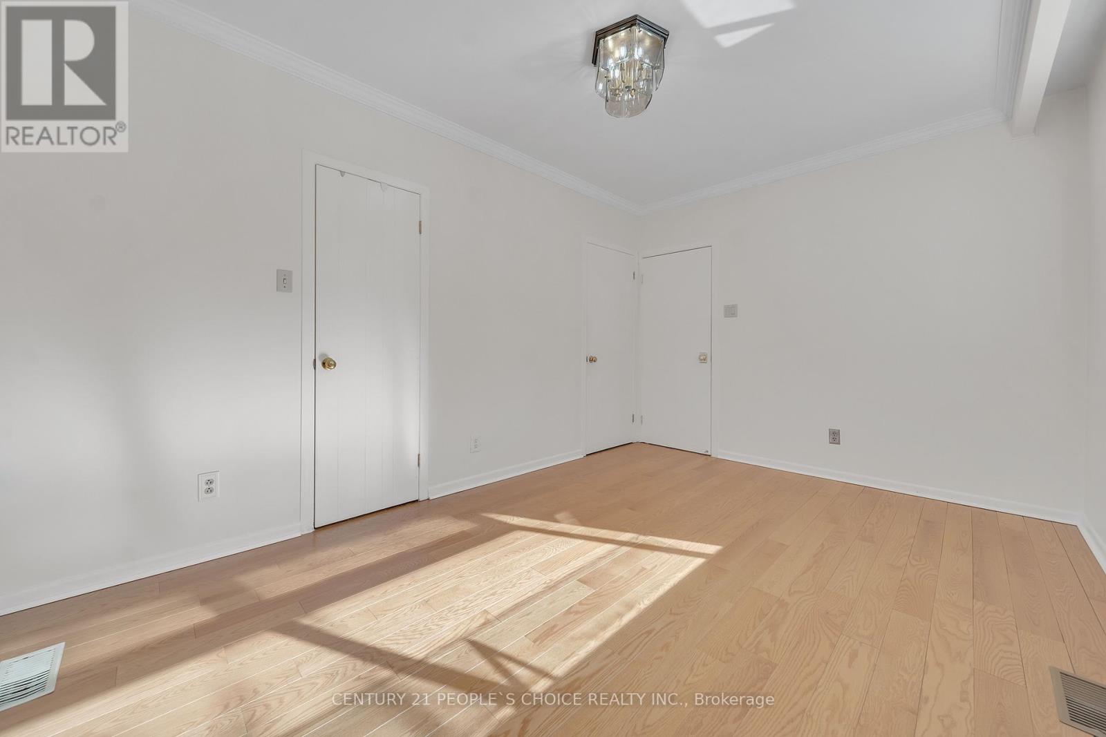 26 Paultiel Drive, Toronto, Ontario  M2M 3P3 - Photo 24 - C12034030