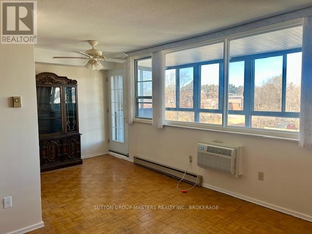 501 - 2 Mowat Avenue, Kingston (Central City West), Ontario  K7M 1K1 - Photo 7 - X12084434