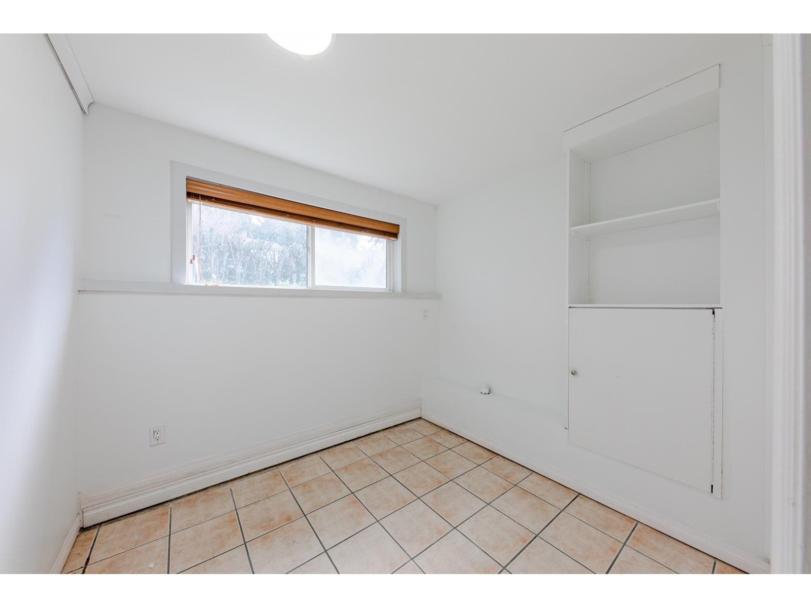 11411 Loughren Drive, Surrey, British Columbia  V3R 4Z5 - Photo 27 - R2990515