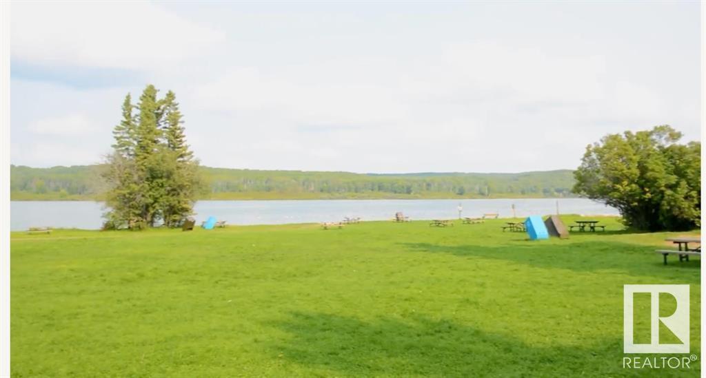 1105 Long Lake Dr, Rural Thorhild County, Alberta  T0A 1B0 - Photo 12 - E4390423