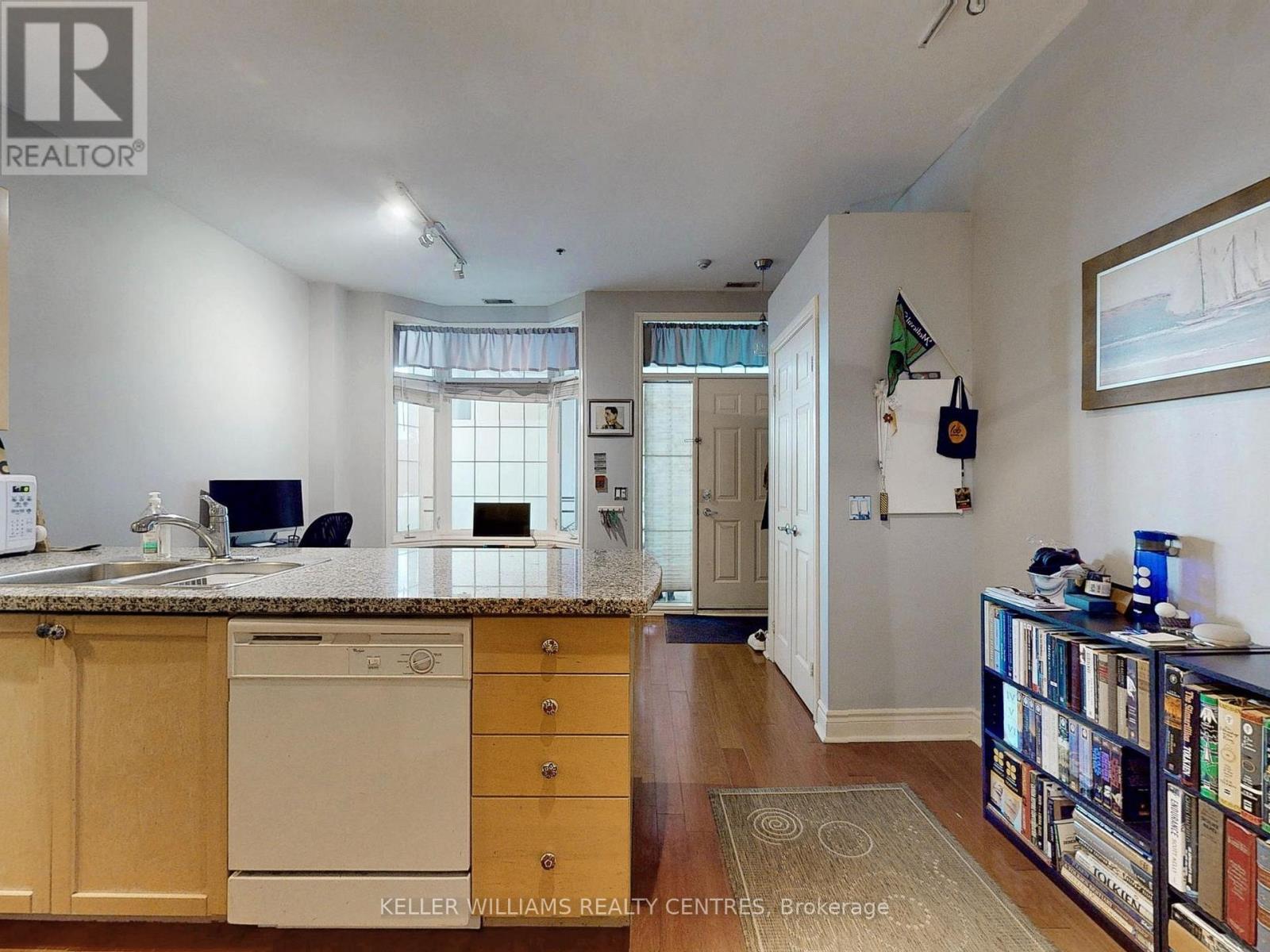 123 - 71 Mccaul Street, Toronto, Ontario  M5T 2X1 - Photo 6 - C12085194