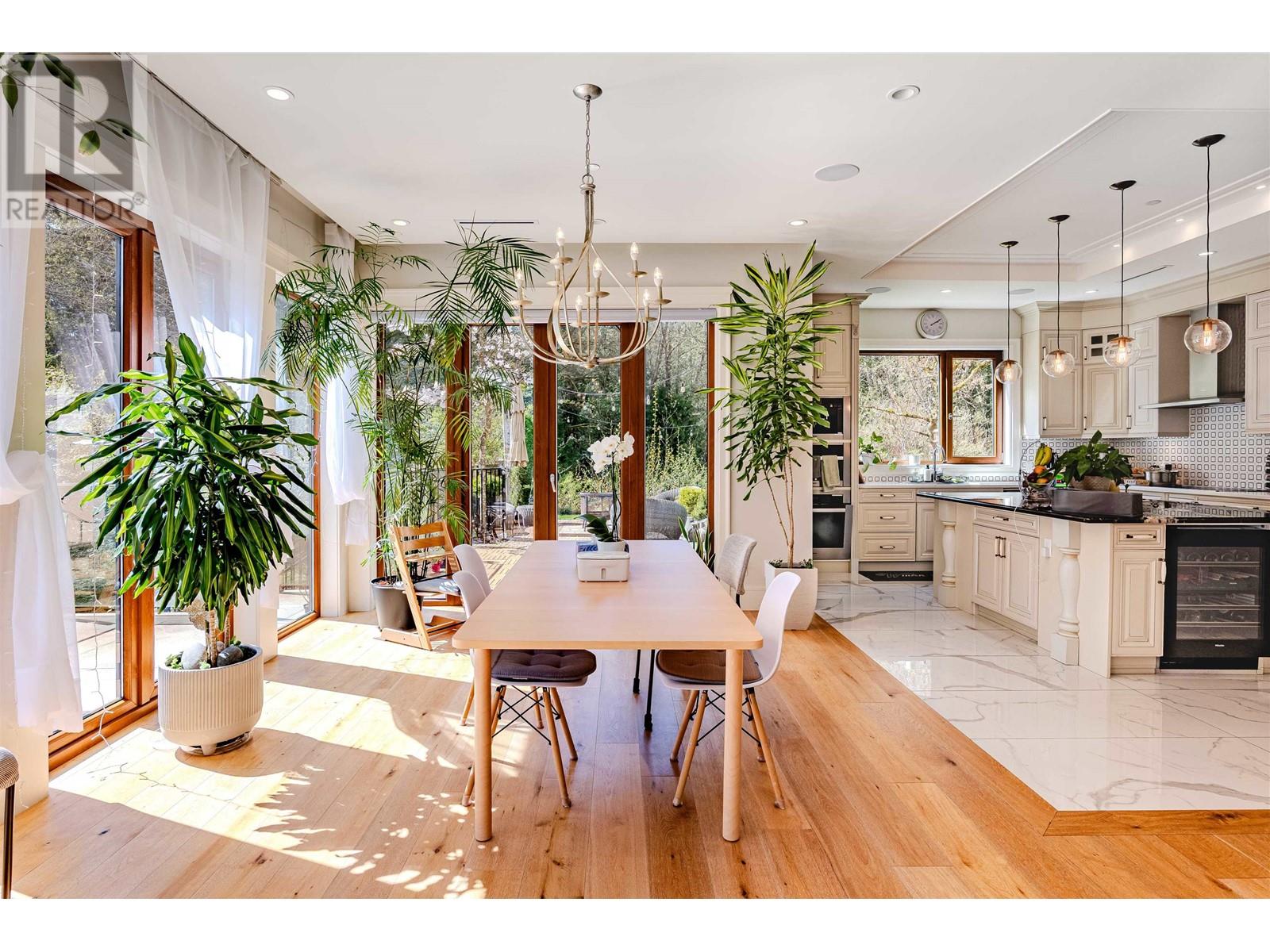 Property at 780 WESTCOT PLACE image 4