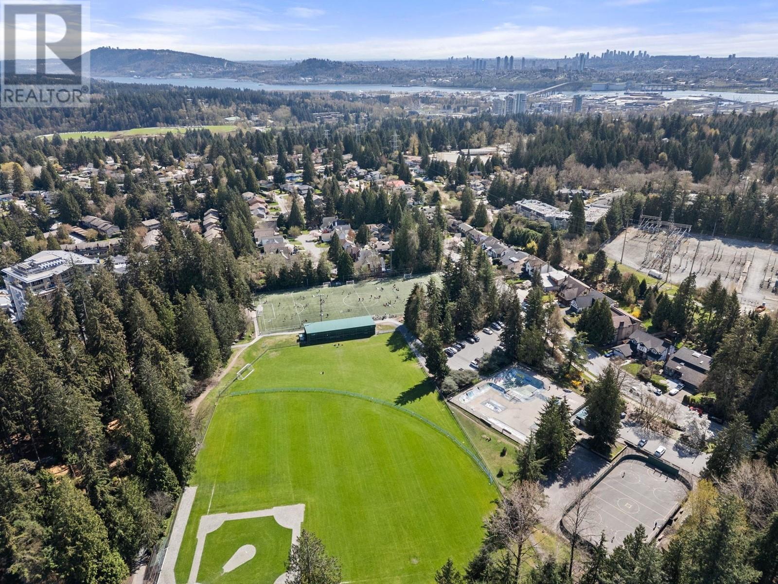 2045 Kirkstone Road, North Vancouver, British Columbia  V7J 3M9 - Photo 30 - R2990407
