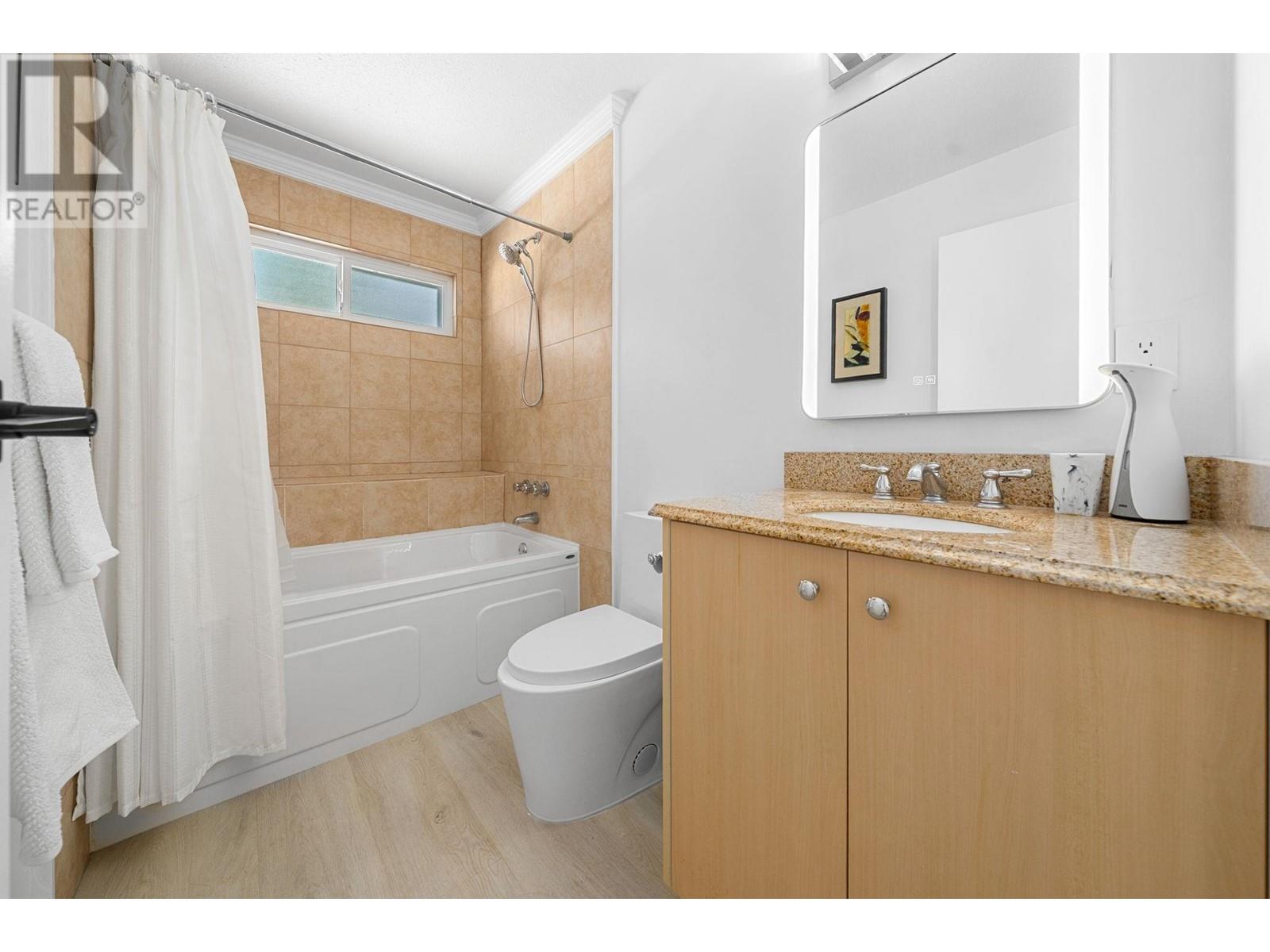 2045 Kirkstone Road, North Vancouver, British Columbia  V7J 3M9 - Photo 17 - R2990407