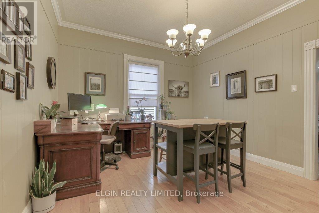 Photo 19 of 48 for 285 Ross Street