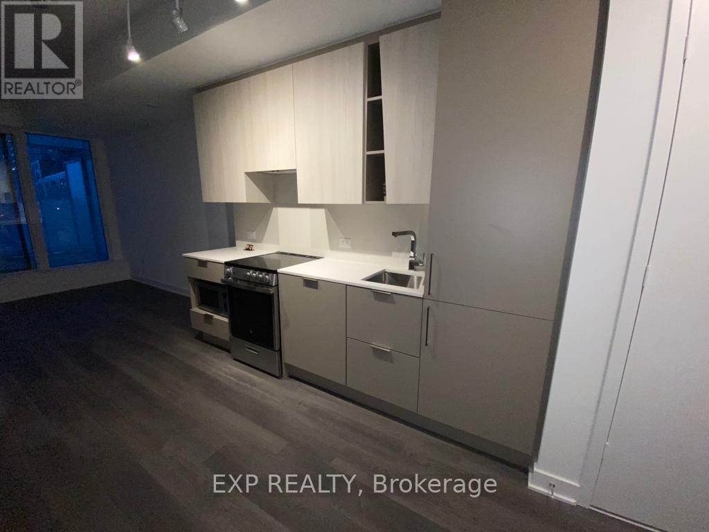 208 - 3900 Confederation Parkway, Mississauga, Ontario  L5B 0M3 - Photo 15 - W12085226