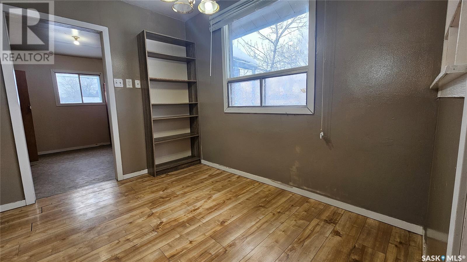 217 9th Avenue Nw, Swift Current, Saskatchewan  S9H 1A6 - Photo 10 - SK990772