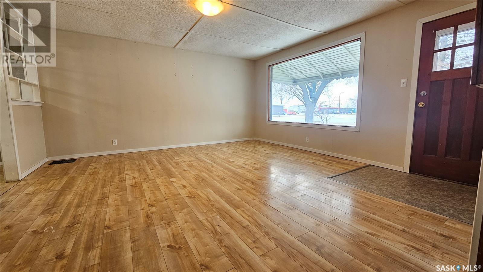217 9th Avenue Nw, Swift Current, Saskatchewan  S9H 1A6 - Photo 4 - SK990772